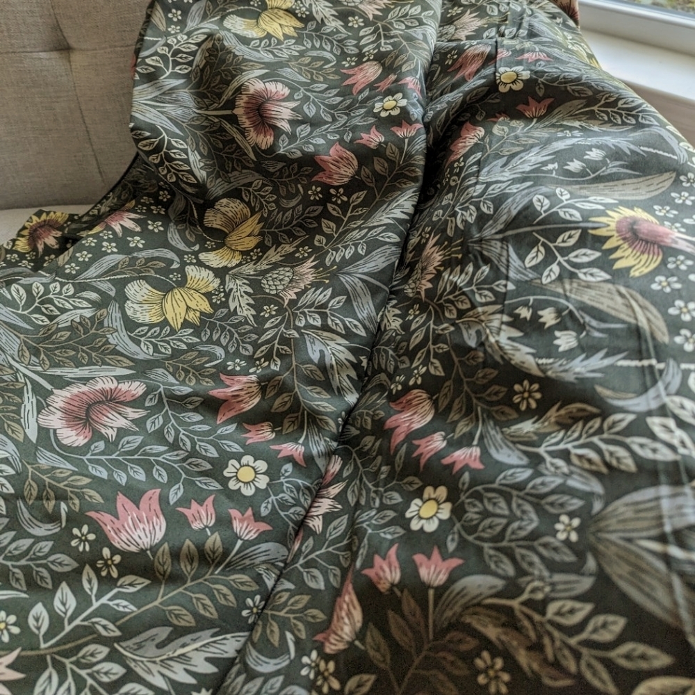Ikea green floral King duvet cover with 2 pillow shams